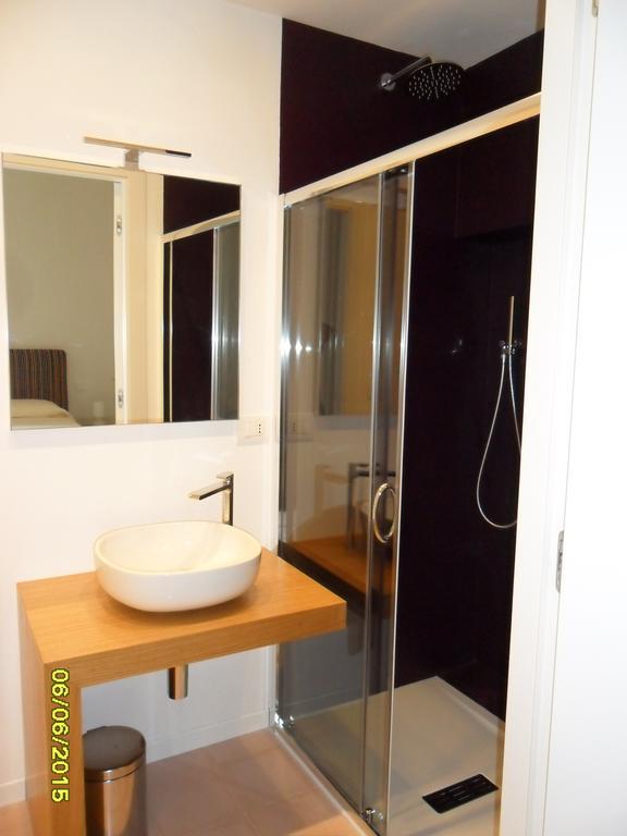 B&B La Casa Gialla Lecce Ruang foto