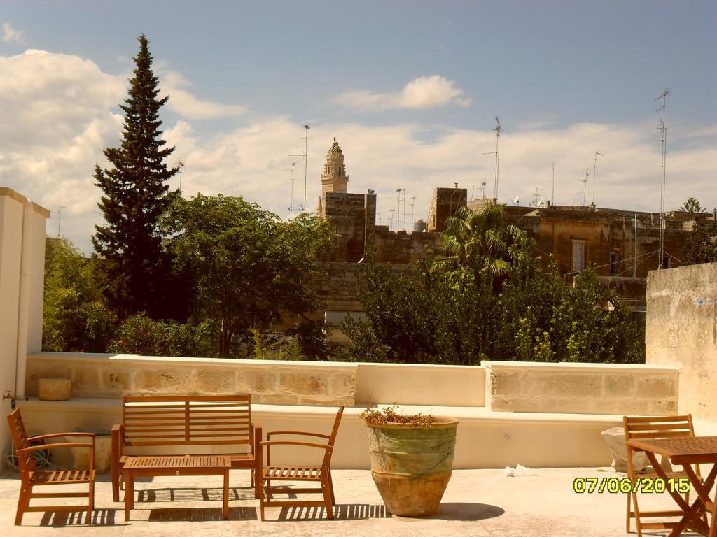 B&B La Casa Gialla Lecce Ruang foto