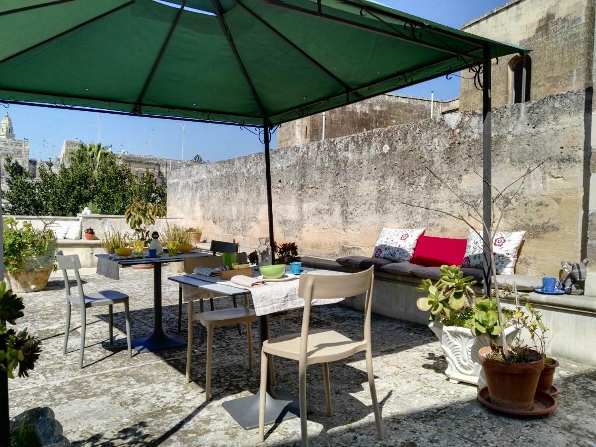 B&B La Casa Gialla Lecce Bagian luar foto